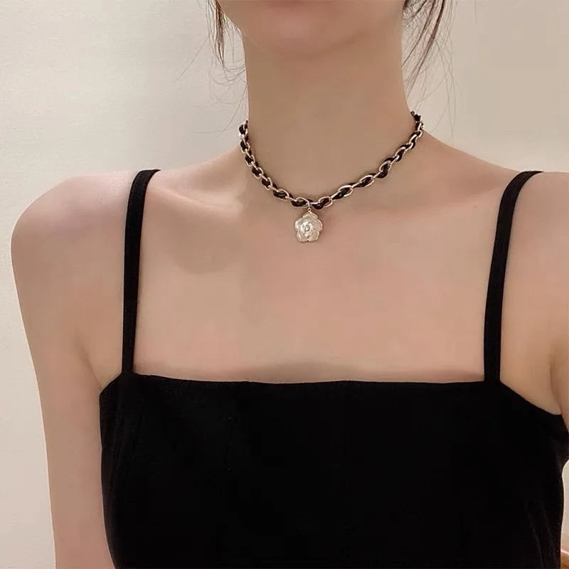 Leather Braid Pearl Number 5 Necklaces for Woman Bowknot Woman Necklace Luxury Brand Jewelry